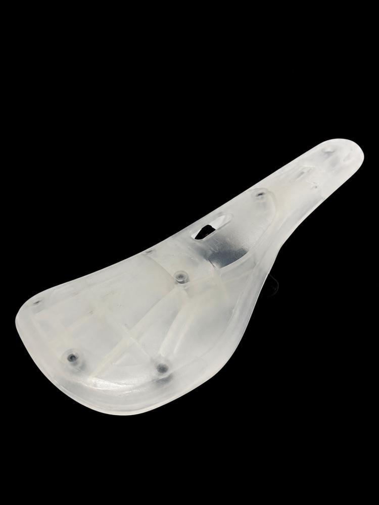 BANCO PIVOTAL TRANSPARENTE SLIM