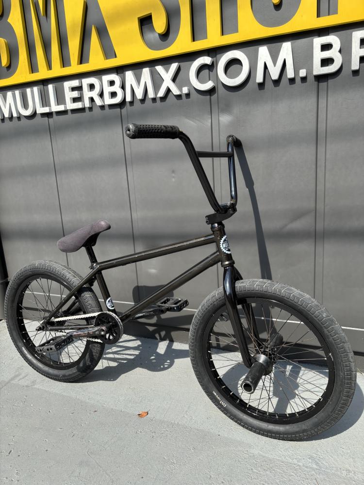 BMX SEMI NOVA NIVEL PROFISSIONAL