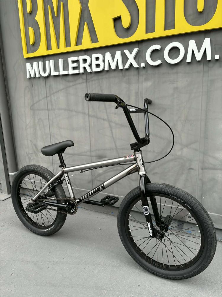 BMX SEMI NOVA NIVEL AMADOR